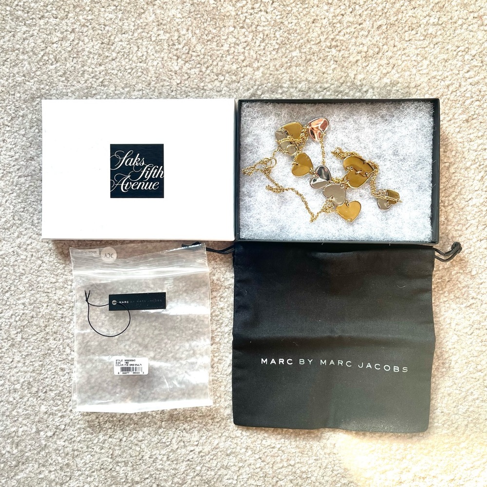Marc by Marc Jacobs broken heart long necklace